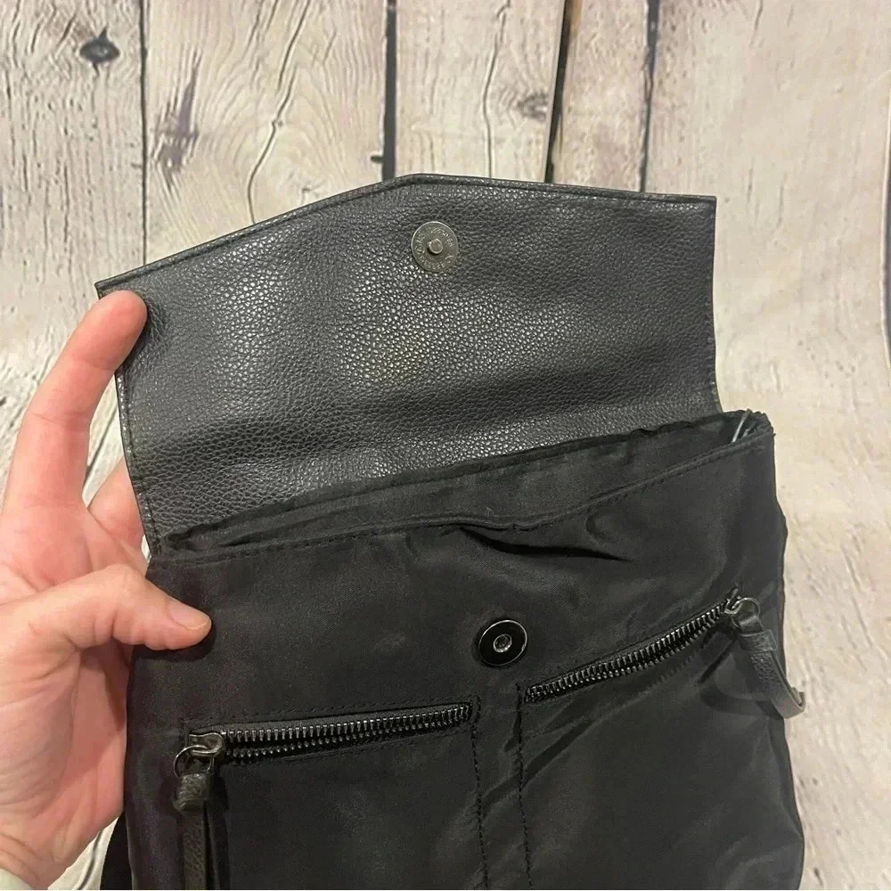 NWOT Botkier New York Black Mini Trigger Backpack - Picture 7 of 14